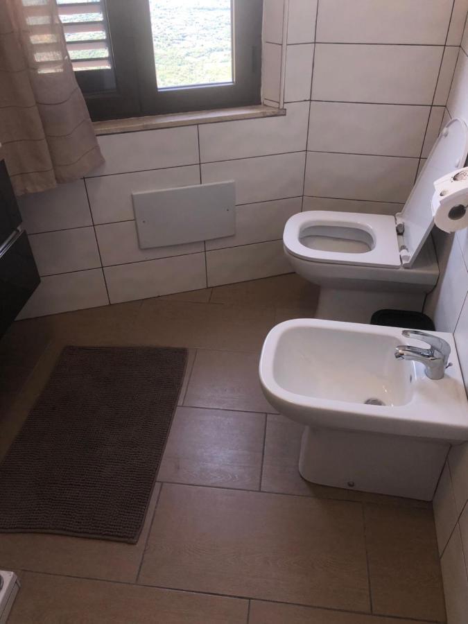 באוני Serraenna Bedrooms מראה חיצוני תמונה