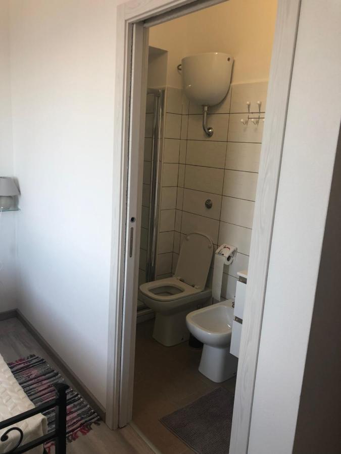באוני Serraenna Bedrooms מראה חיצוני תמונה